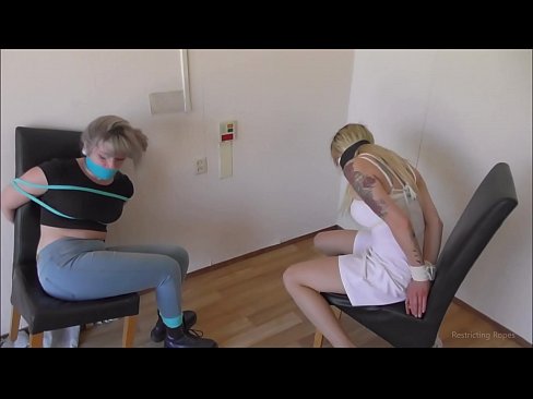 ❤️ Пристрастен / с вързани ръце и уста / девойка в беда ❤ Ебане видео в bg.bencoineth.top ❌